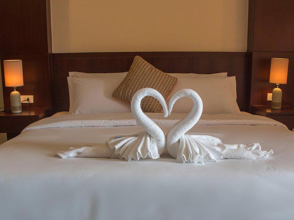 Lucky Inn Residency Pattaya Buitenkant foto